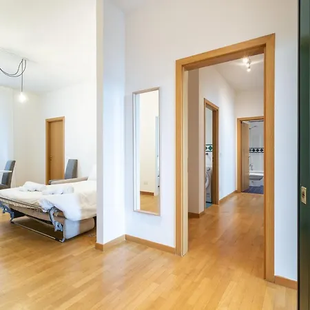 Apartament 4 Star Family & Friends - Self Check-in Bolonia