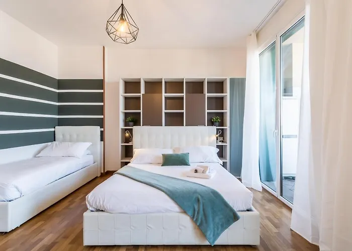 4 Star Family & Friends - Self Check-in Appartement Bologne