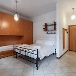 4 Star Family & Friends - Self Check-in Daire *