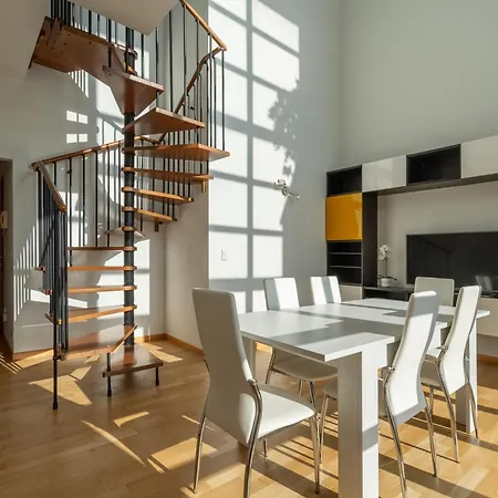 4 Star Family & Friends - Self Check-in * Bologna