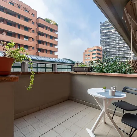 Apartment 4 Star Family & Friends - Self Check-in Bologna