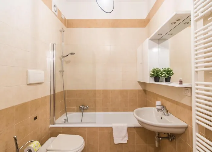 4 Star Family&friends - Self Check-in *