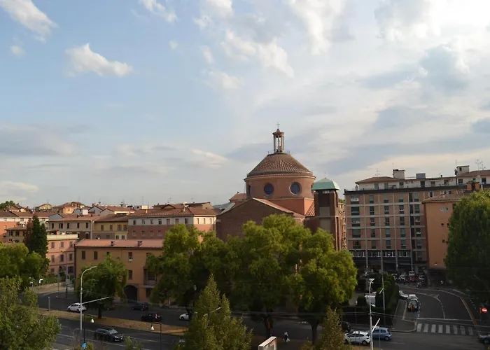 4 Star Family&friends - Self Check-in Apartment Bologna